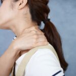 肩から首の痛み